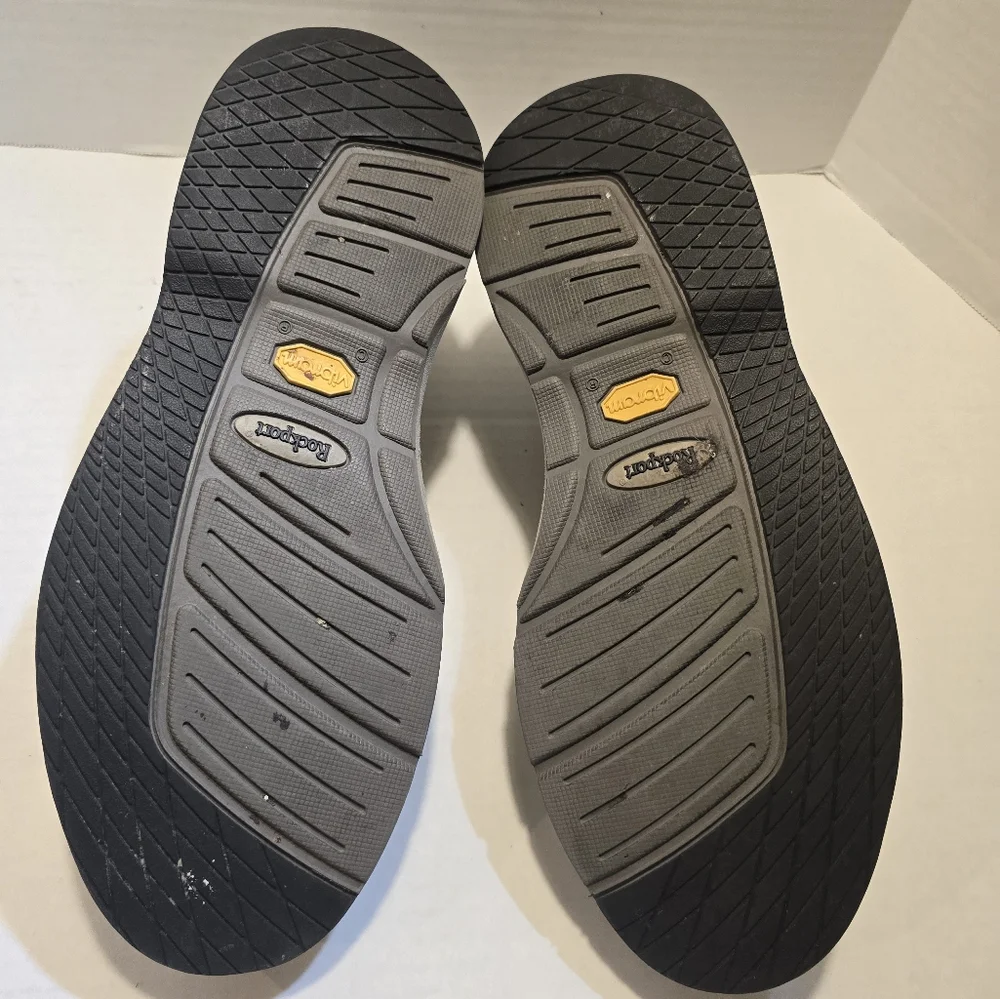 Men‎ casual shoes